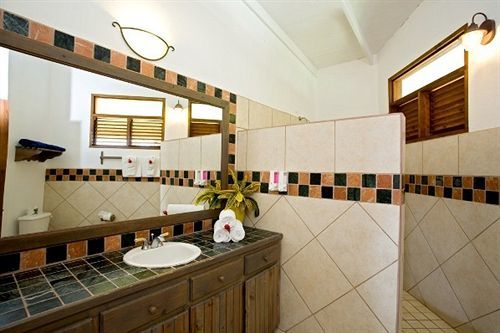 The Ginger Lily Hotel Грос Айлет Екстериор снимка